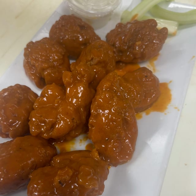 Boneless Wings.