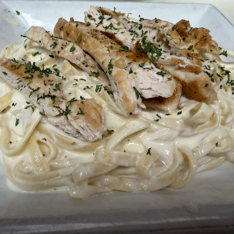 Fettuccine Alfredo at Its Best